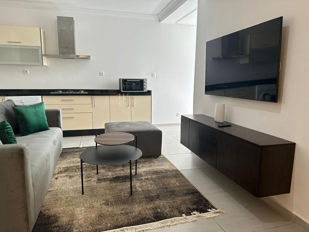 Neya Harhoura Apartamento